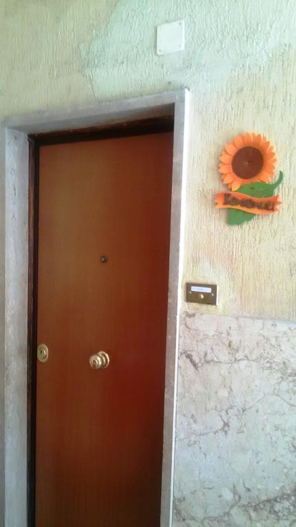 La Casetta Gialla Di Edoardo