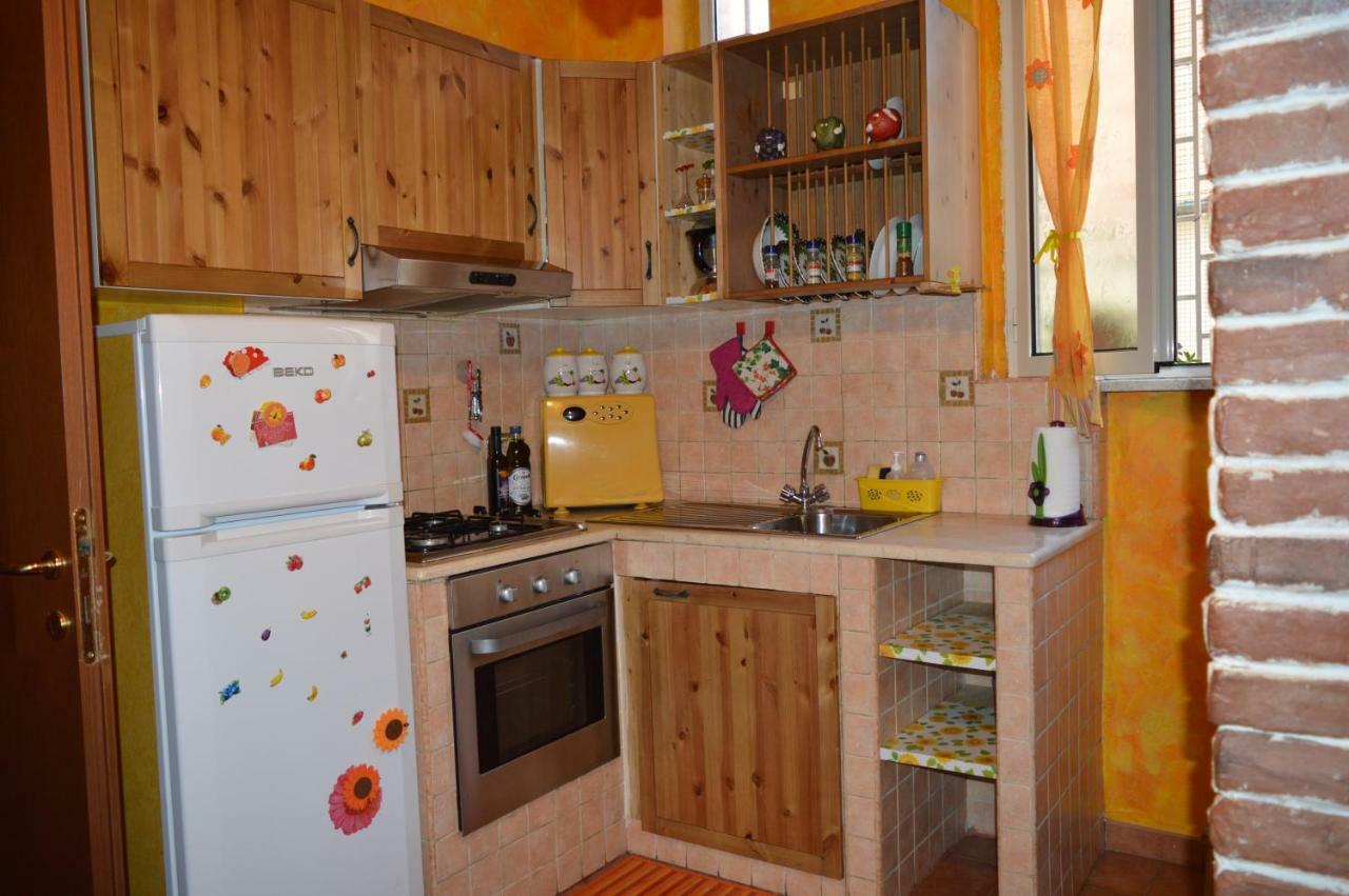 La Casetta Gialla Di Edoardo Apartamento